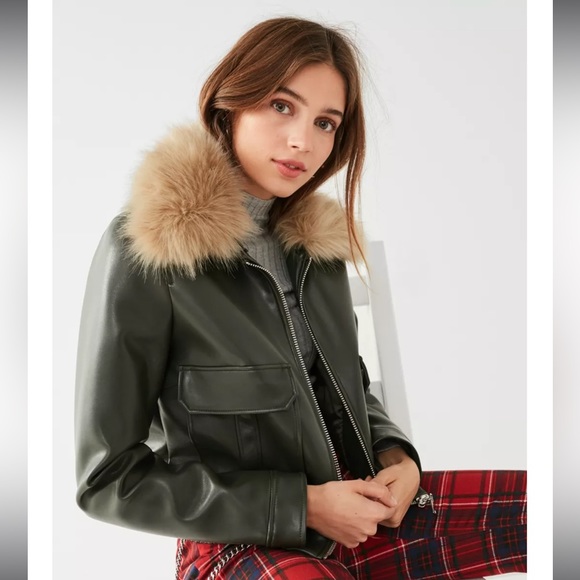 NWT Urban Outfitters faux fur hunter green flight jacket Size Small - Picture 1 of 10